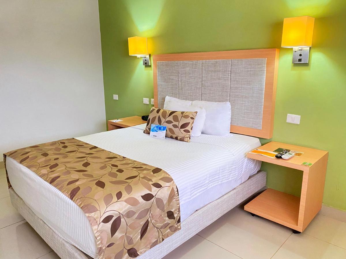 Sleep Inn Culiacán Eksteriør billede