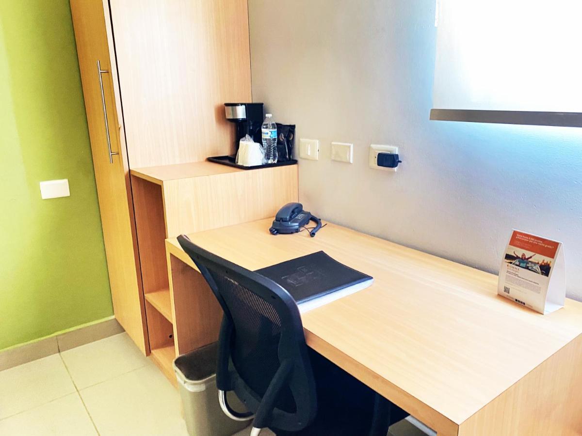 Sleep Inn Culiacán Eksteriør billede