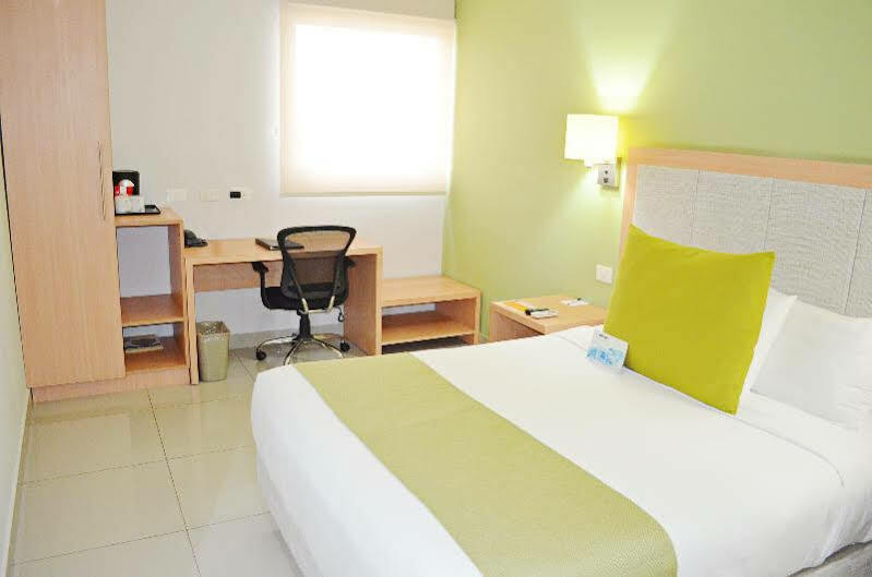 Sleep Inn Culiacán Eksteriør billede